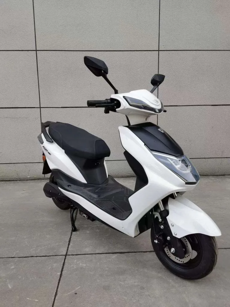 E-Scooter Green Scooter YW - Image 2